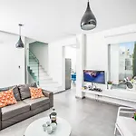 Greco Ccv2 Villa *