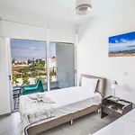 Villa Greco Ccv2 Protaras