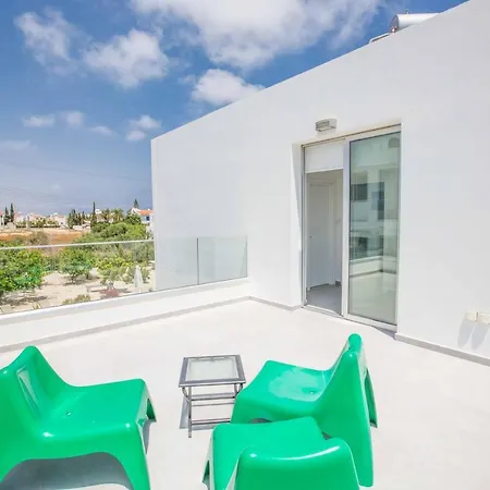 Villa Greco Ccv2 Protaras